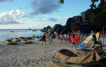 menjelajahi Belitung